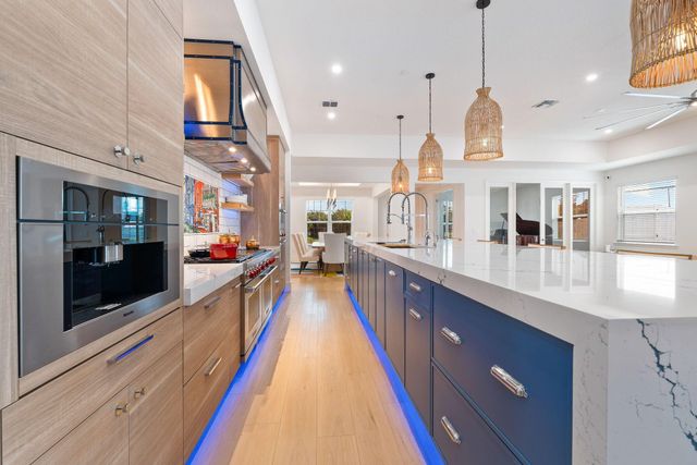 105 NE Sagamore Terrace, Port St Lucie, FL 34983