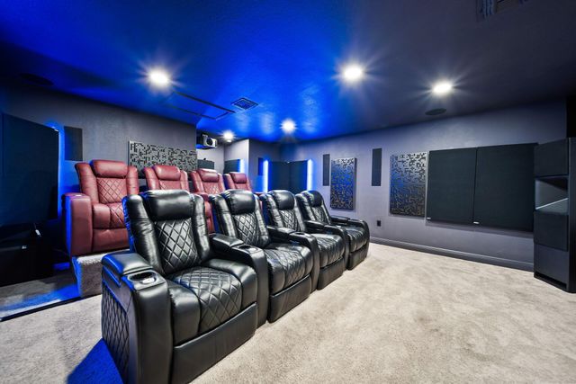 105 NE Sagamore Terrace, Port St Lucie, FL 34983