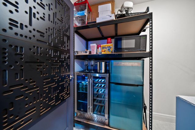 105 NE Sagamore Terrace, Port St Lucie, FL 34983