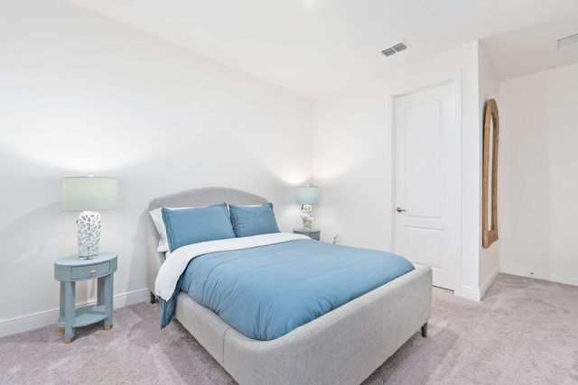 105 NE Sagamore Terrace, Port St Lucie, FL 34983