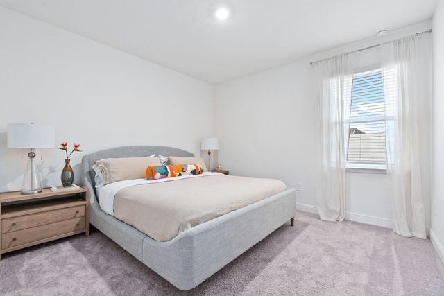 105 NE Sagamore Terrace, Port St Lucie, FL 34983