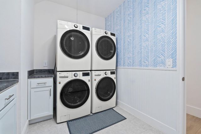 105 NE Sagamore Terrace, Port St Lucie, FL 34983