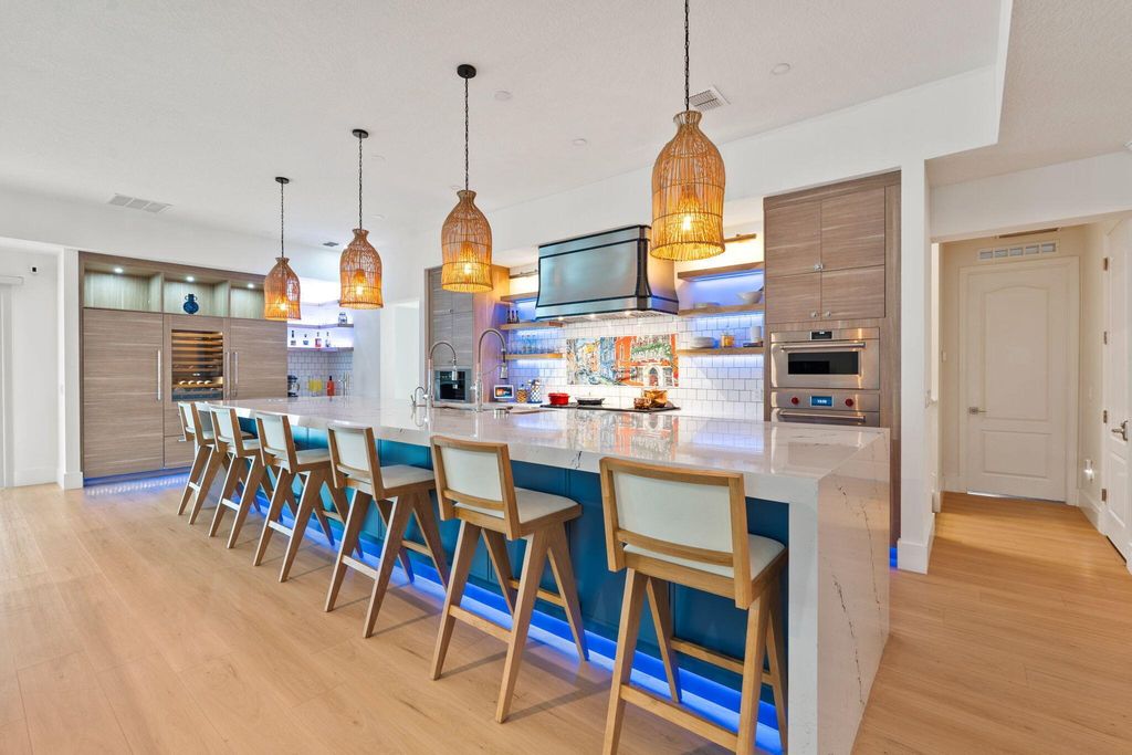 105 NE Sagamore Terrace, Port St Lucie, FL 34983