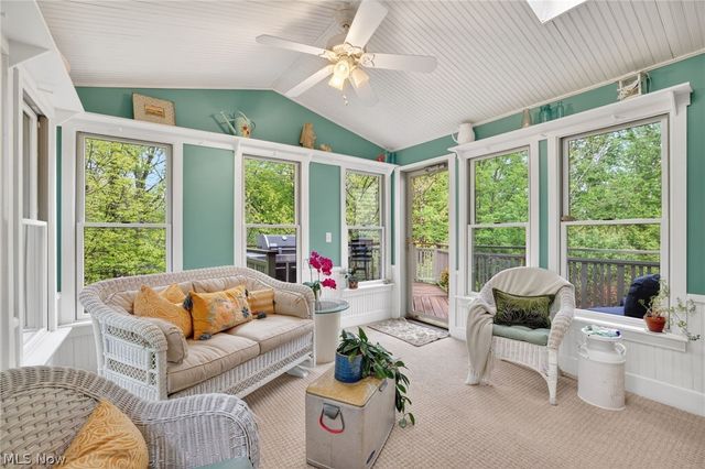 607 Highwood Drive, Cuyahoga Falls, OH 44223