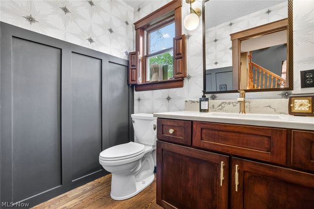607 Highwood Drive, Cuyahoga Falls, OH 44223