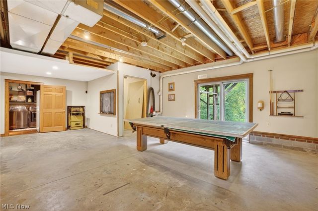607 Highwood Drive, Cuyahoga Falls, OH 44223