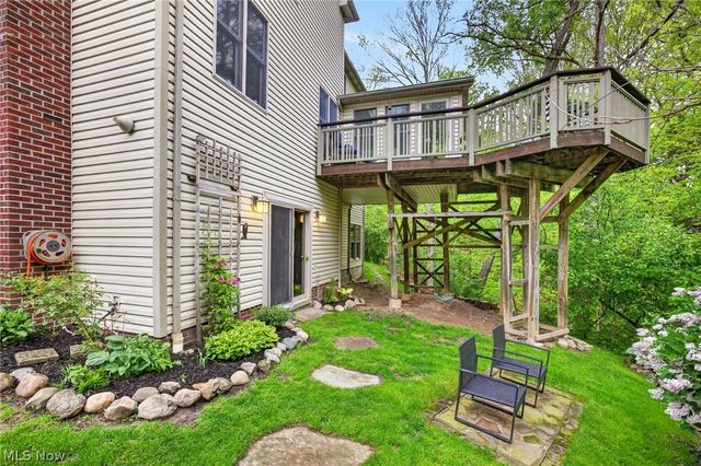 607 Highwood Drive, Cuyahoga Falls, OH 44223