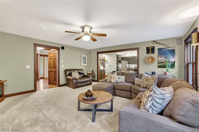 607 Highwood Drive, Cuyahoga Falls, OH 44223