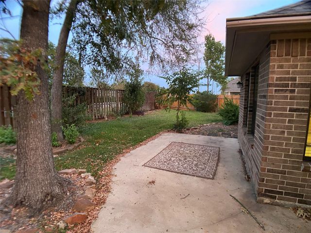 13510 Wintercrest Drive, Montgomery, TX 77356