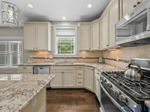 3281 Sparrows Pl, Powhatan, VA 23139