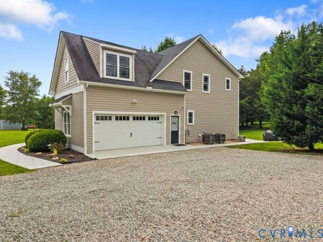 3281 Sparrows Pl, Powhatan, VA 23139