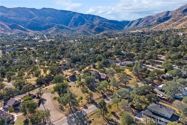 3300 Cook Peak Road, Lake Isabella, CA 93240