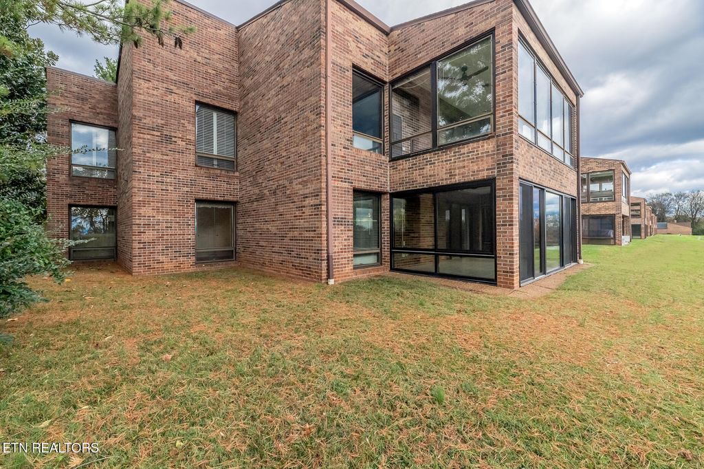 6202 Mountain Park Drive, Knoxville, TN 37918