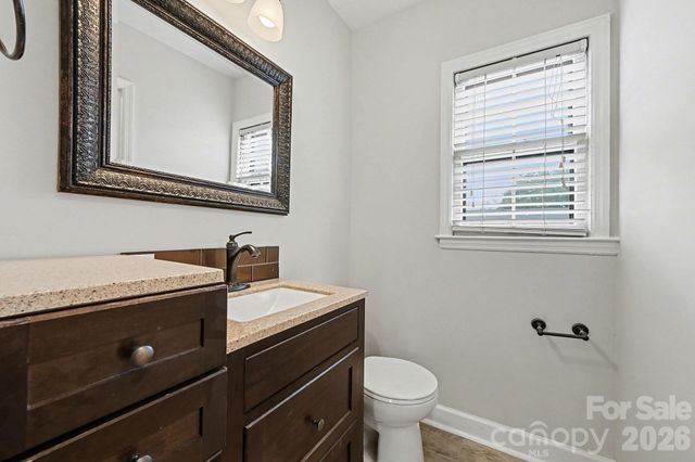 5947 Quail Hollow Road, Charlotte, NC 28210