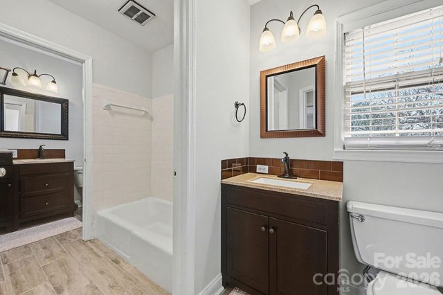 5947 Quail Hollow Road, Charlotte, NC 28210