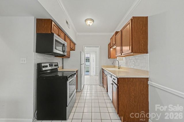 5947 Quail Hollow Road, Charlotte, NC 28210