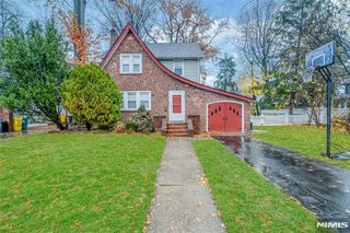 425 Beatrice Street, Teaneck, NJ 07666
