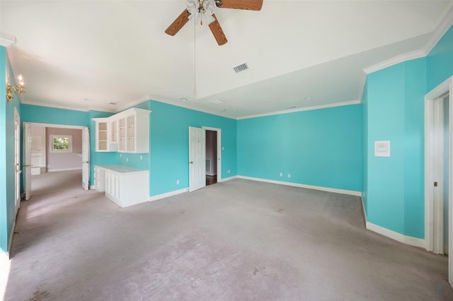 5607 Walnut Point Drive, Houston, TX 77345