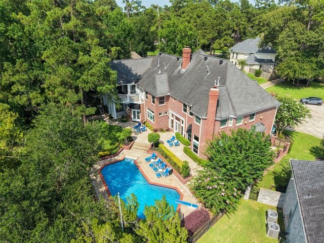 5607 Walnut Point Drive, Houston, TX 77345