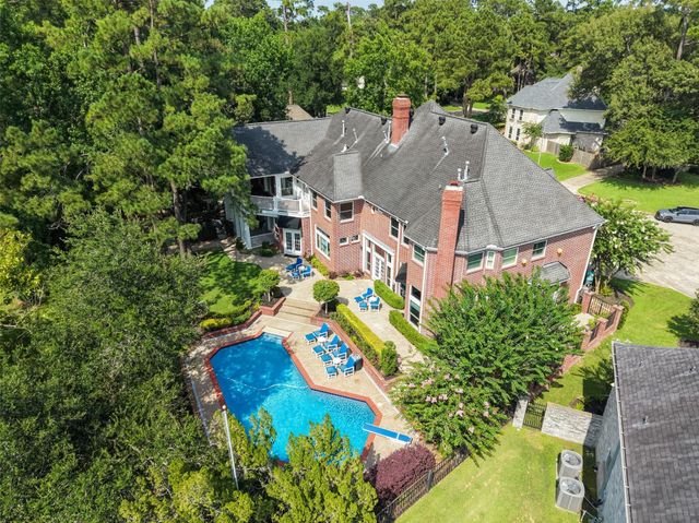 5607 Walnut Point Drive, Houston, TX 77345