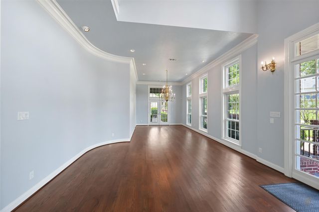 5607 Walnut Point Drive, Houston, TX 77345