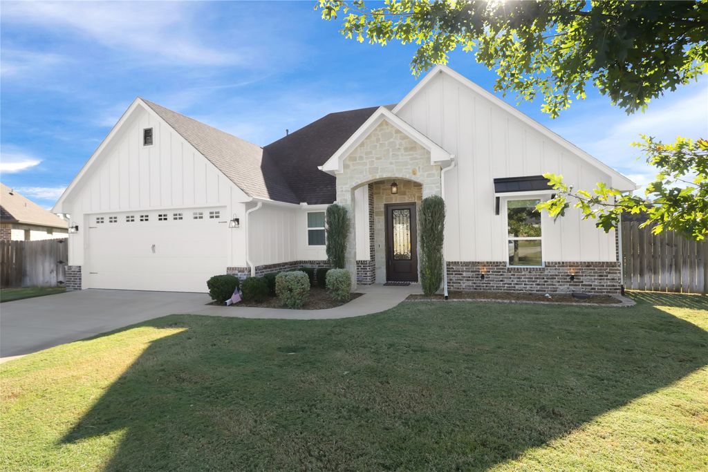 7276 Carthage Creek, Tyler, TX 75703