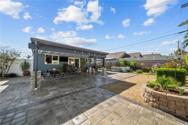 10111 Elkwood, Sun Valley, CA 91352