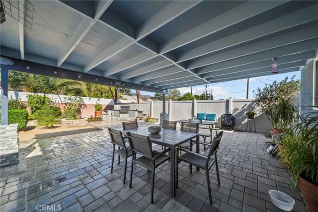 10111 Elkwood, Sun Valley, CA 91352