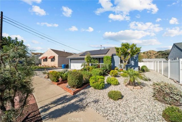 10111 Elkwood, Sun Valley, CA 91352