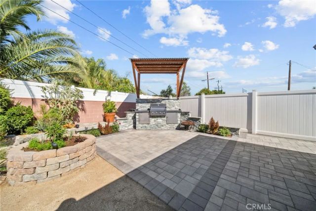 10111 Elkwood, Sun Valley, CA 91352