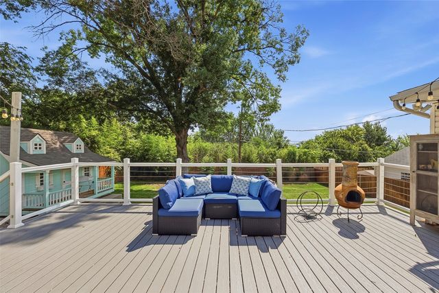 4817 Winthrop Avenue E, Fort Worth, TX 76116