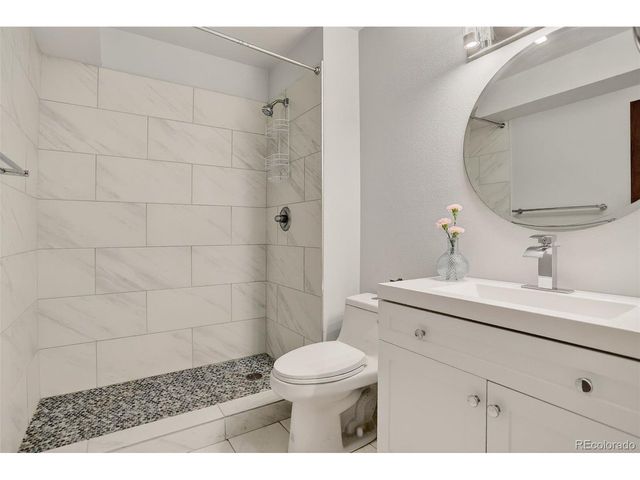 3322 S Ammons St 7-101, Lakewood, CO 80227