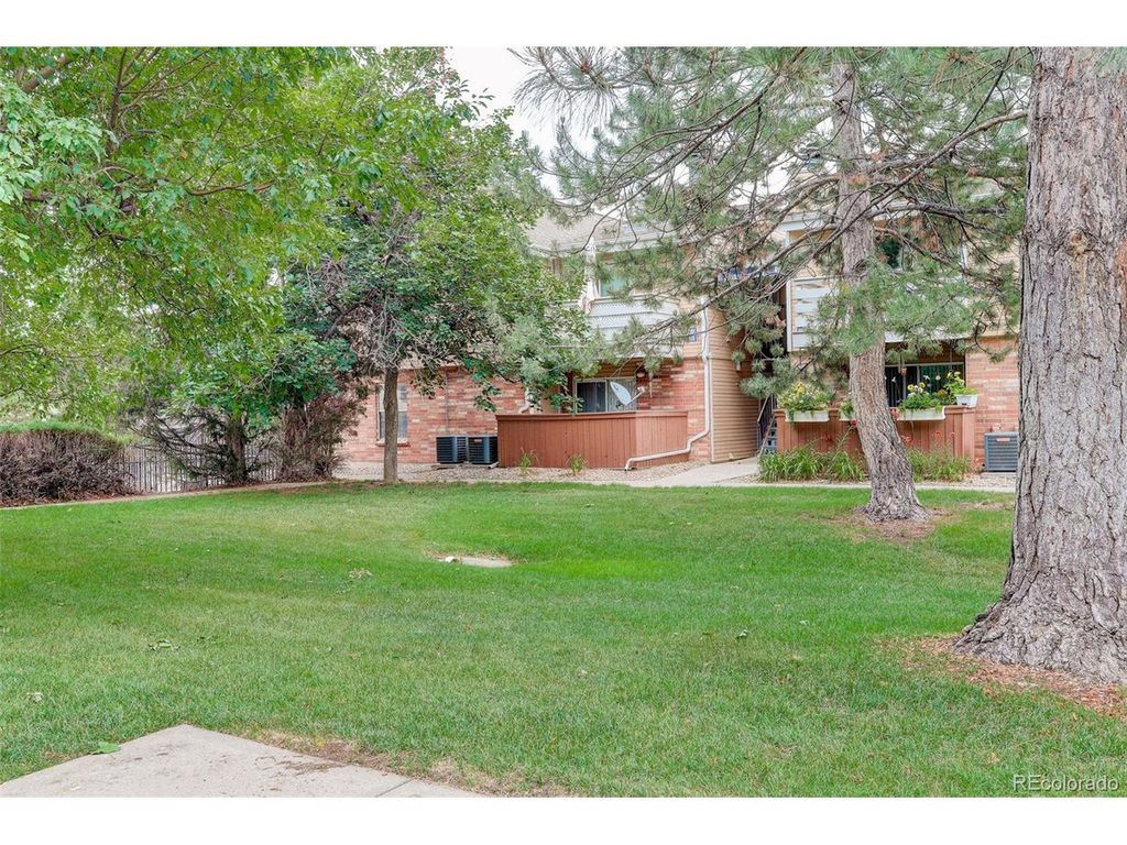 3322 S Ammons St 7-101, Lakewood, CO 80227