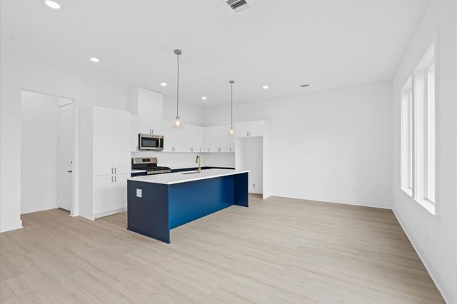 10098 Serrano Park Drive, Houston, TX 77075