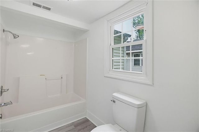 404 Hickory Chapel Road, High Point, NC 27260