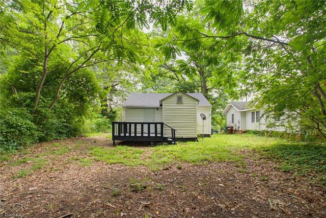 404 Hickory Chapel Road, High Point, NC 27260