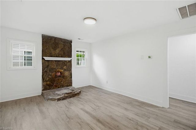 404 Hickory Chapel Road, High Point, NC 27260