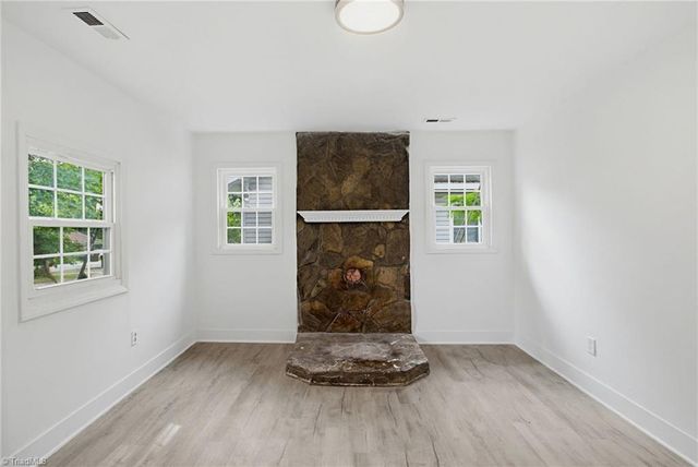 404 Hickory Chapel Road, High Point, NC 27260