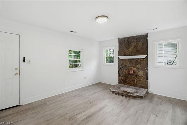 404 Hickory Chapel Road, High Point, NC 27260