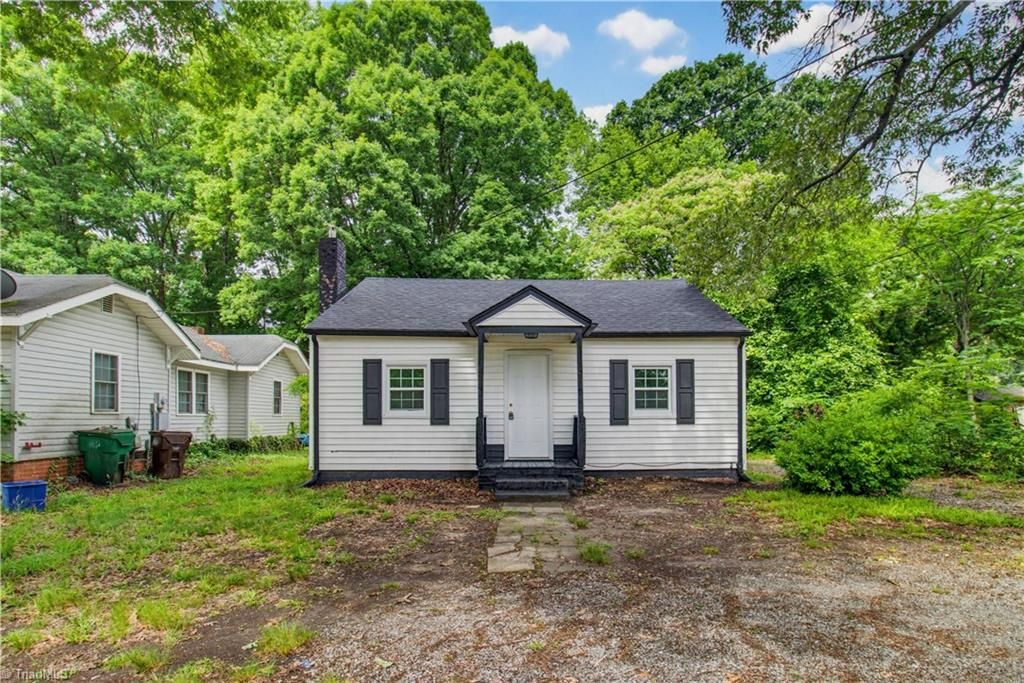 404 Hickory Chapel Road, High Point, NC 27260