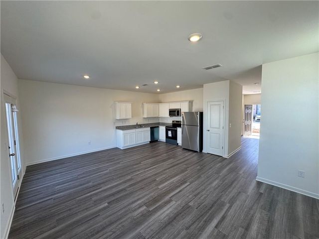 335 Hynes Drive, Villa Rica, GA 30180