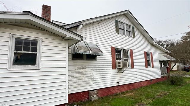 1907 Azalea AVE, Portsmouth, VA 23704