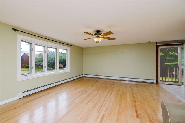 333 Hancock Street, Tiverton, RI 02878