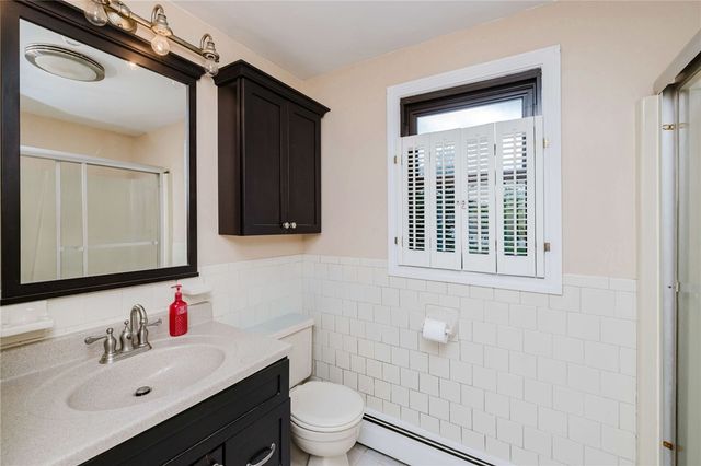 333 Hancock Street, Tiverton, RI 02878