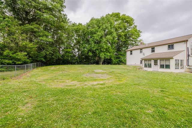 333 Hancock Street, Tiverton, RI 02878
