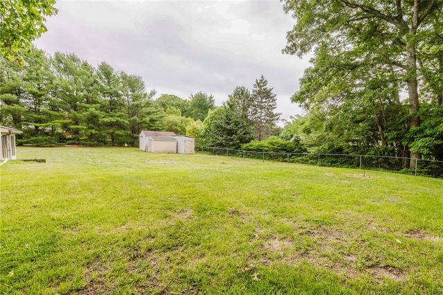 333 Hancock Street, Tiverton, RI 02878