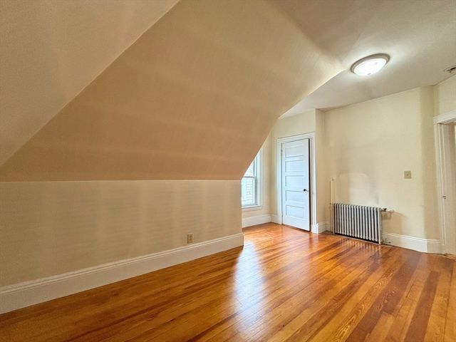 23 Park Rd 3, Belmont, MA 02478