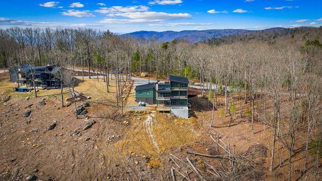 17 Pinhoti Pass, Ellijay, GA 30540