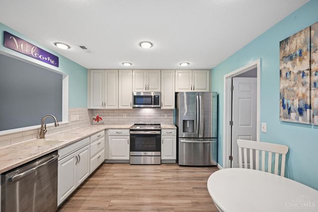 3268 Thoroughbred Drive, Goshen Twp, OH 45140