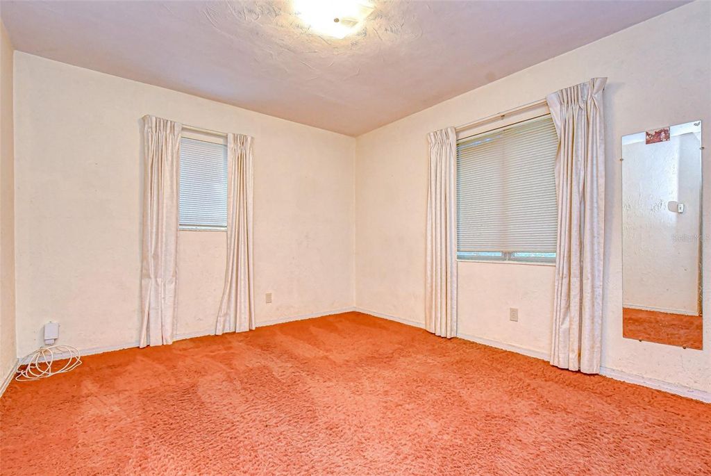 Image 25 of property listing at 3008 S EMERSON STREET, Tampa, FL 33629